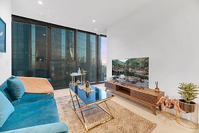 Melbourne Square Apartments