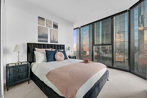 Melbourne Square Apartments