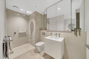 Melbourne Square Apartments