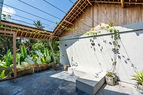 Ubud Terrace by Betterplace
