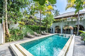 Ubud Terrace by Betterplace