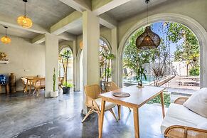 Ubud Terrace by Betterplace