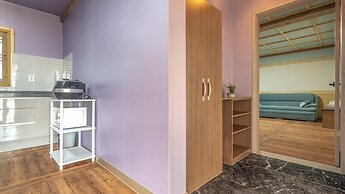 Gyeongju Gampo Byeolbit Hanok Pension