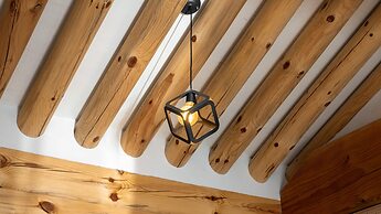 Gyeongju Gampo Byeolbit Hanok Pension