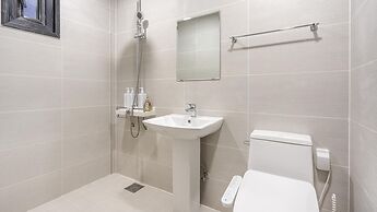 Gyeongju Gampo Byeolbit Hanok Pension