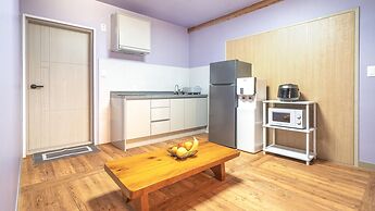 Gyeongju Gampo Byeolbit Hanok Pension