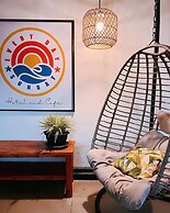 Everyday Sunday Hotel Cafe