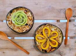 Everyday Sunday Hotel Cafe