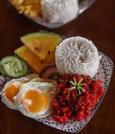 Everyday Sunday Hotel Cafe