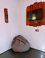 Everyday Sunday Hotel Cafe