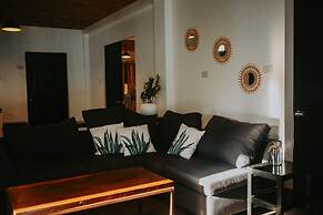 Everyday Sunday Hotel Cafe