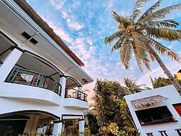 Everyday Sunday Hotel Cafe