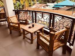 Everyday Sunday Hotel Cafe