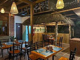 Hotel Panajachel Oasis