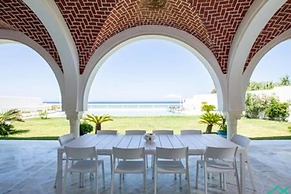 Dar Barsha Beach Front White Sand and Happiness