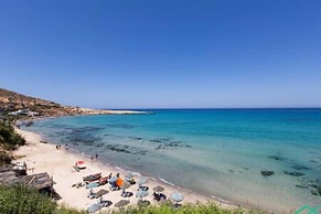 Dar Barsha Beach Front White Sand and Happiness