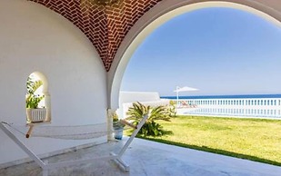 Dar Barsha Beach Front White Sand and Happiness