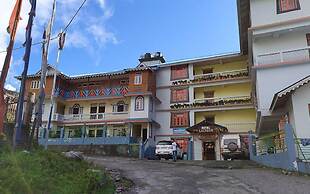Rufina Royal Lachung
