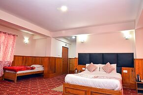 Rufina Royal Lachung