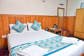Rufina Royal Lachung