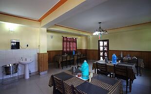 Rufina Royal Lachung