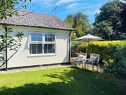 Cherry Bungalow Guesthouse
