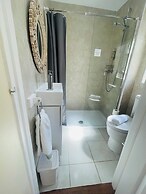 Cherry Bungalow Guesthouse