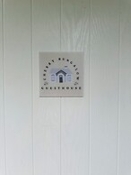 Cherry Bungalow Guesthouse