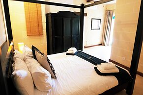 Dionisia Gozitan Villa and Pool Gozo