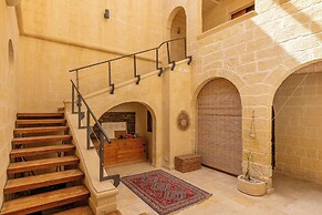 Onefifty Gozitan Villa and Pool