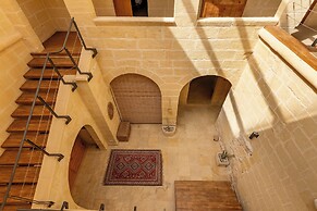 Onefifty Gozitan Villa and Pool