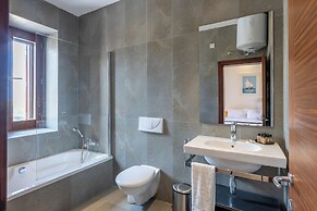 Onefifty Gozitan Villa and Pool