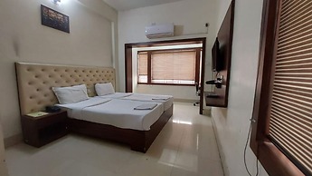 Goroomgo Hotel Tripletree Bhubaneswar