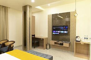 Hotel Aditya Grand - Bhopal