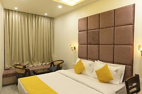 Hotel Aditya Grand - Bhopal