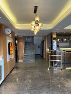 Hotel Aditya Grand - Bhopal