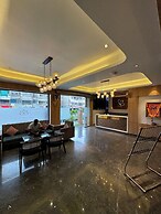 Hotel Aditya Grand - Bhopal