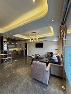 Hotel Aditya Grand - Bhopal