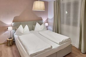 Brand new 70sqm Apartment 1 km From Lake Carezza in the Dolomites Ital