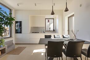 3778 Bastioni Luxury Home by Barbarhouse