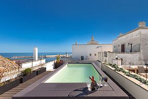 3778 Bastioni Luxury Home by Barbarhouse