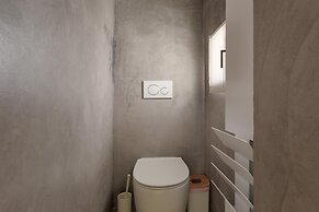 3778 Bastioni Luxury Home by Barbarhouse