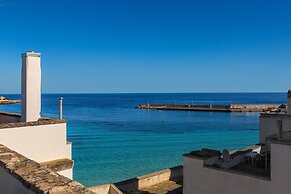 3778 Bastioni Luxury Home by Barbarhouse