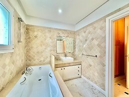 Carthage Spacious and Cosy With Amazing Terrace