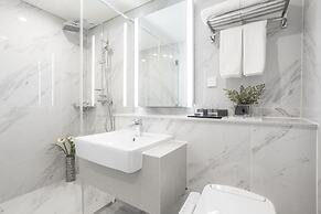 Centum Premier Hotel