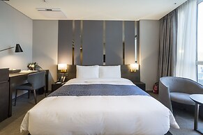 Centum Premier Hotel