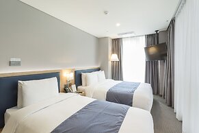 Centum Premier Hotel