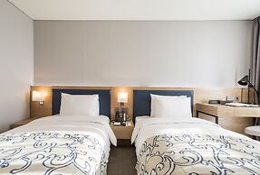 Centum Premier Hotel