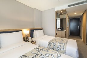 Centum Premier Hotel