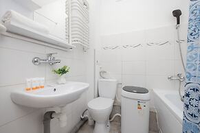 Gagarina Studio With Balcony by Renters